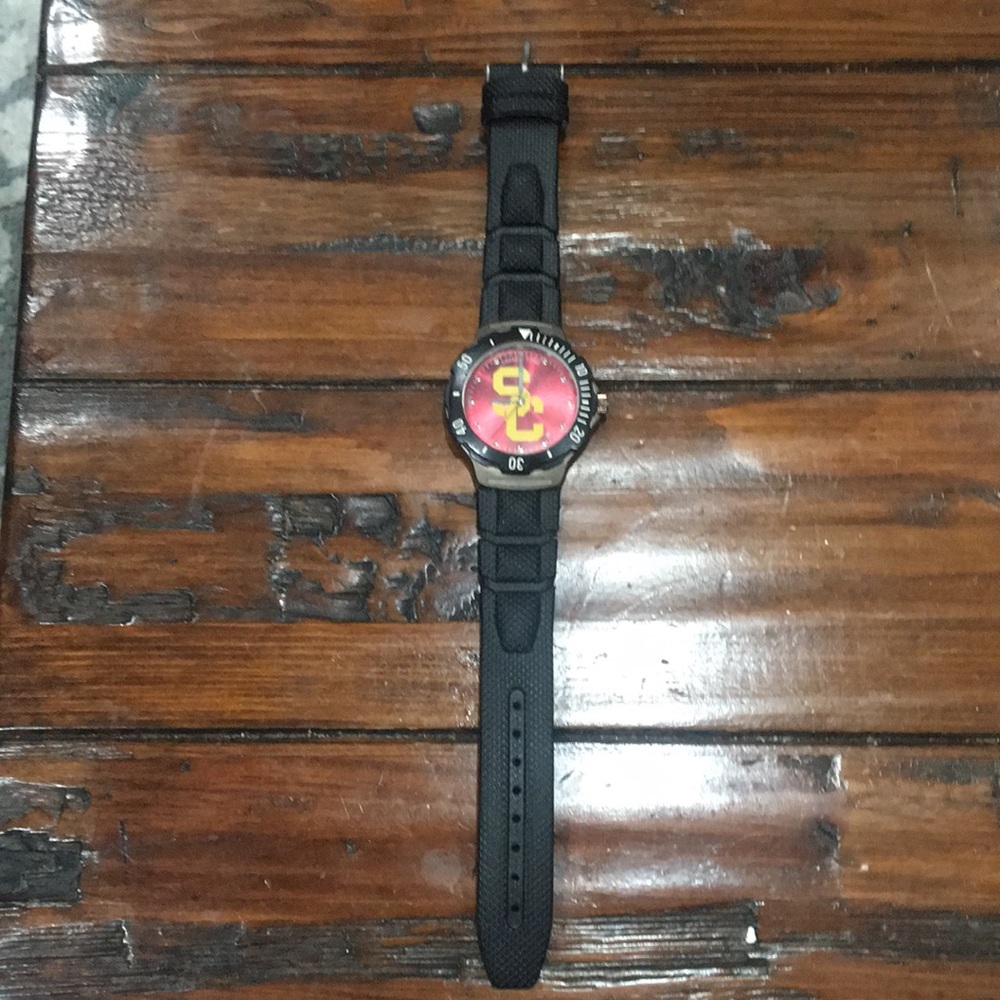 USC watch